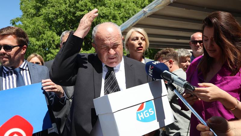 Kerum nakon sramotne izjave: 'Opara od sebe radi slučaj, da ga sažalijevaju. To je reklama' 10 pxl 290425 131971872 hlh2h51
