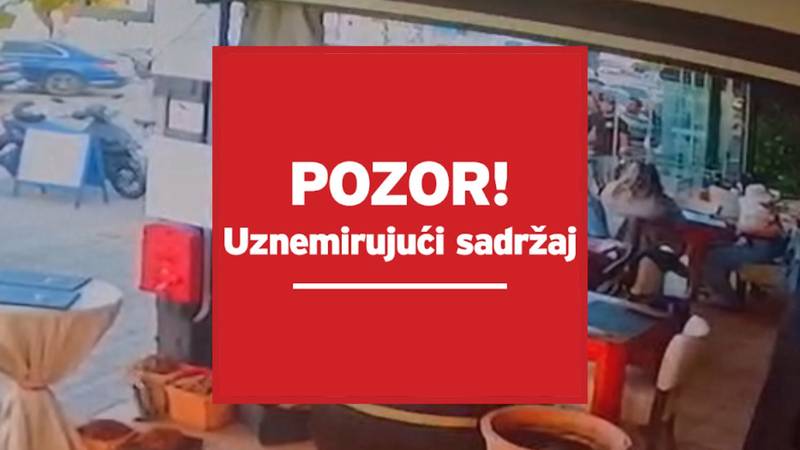 Uznemirujuća snimka iz Vodica: Prebili ga jer navija za Dinamo? Bori se za život! Uhitili dvojicu 10 24h 1