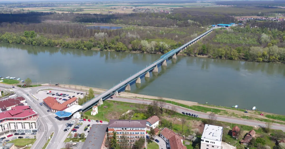 MOST NAPRAVLJEN U VRIJEME AUSTRO-UGARSKE: Počela obnova mosta između Hrvatske i BiH kod Gunje 7 53092