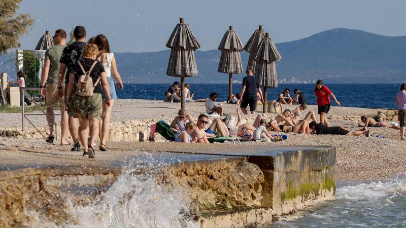 U Slavonskom Brodu 'prži' na 30 °C, a evo gdje je najtoplije more. Od sutra nova promjena 13 images 2025 17 pxl 010525 132056460 zvbtbok