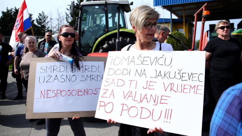 'Život uz odlagalište nije više izdržljiv od smrada. Zatvorite ga zbog našeg zdravlja' 16 pxl 030525 132126841 ZubODOE