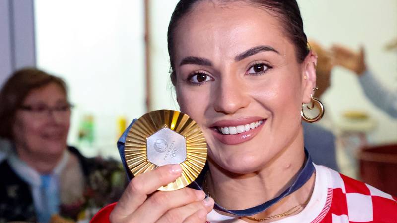 Jedna fotka pokrenula šuškanja o novoj ljubavi! Barbara Matić: 'U lijepoj sam životnoj fazi sad' 13 pxl 040824 118553162