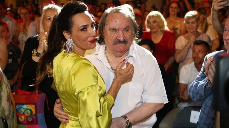 Ivana Kovač o zdravlju svog oca Miše: 'Nisam ga posjetila, ali smo se čuli. I dalje je tamo...' 13 pxl 050719 25288844 3 HOtPiFP