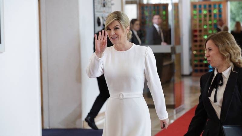 Kolinda odlično pliva u biznis vodama. Jedina je zaposlena u svojoj firmi, dobit opet porasla! 13 pxl reu 180225 128515027 GigB69m